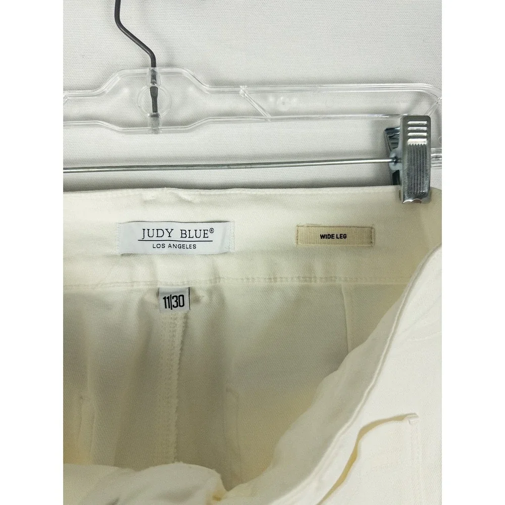 Judy Blue Wide Leg Crop Jeans Womens 11/30 Ivory Raw Hem Patch Pocket Coastal